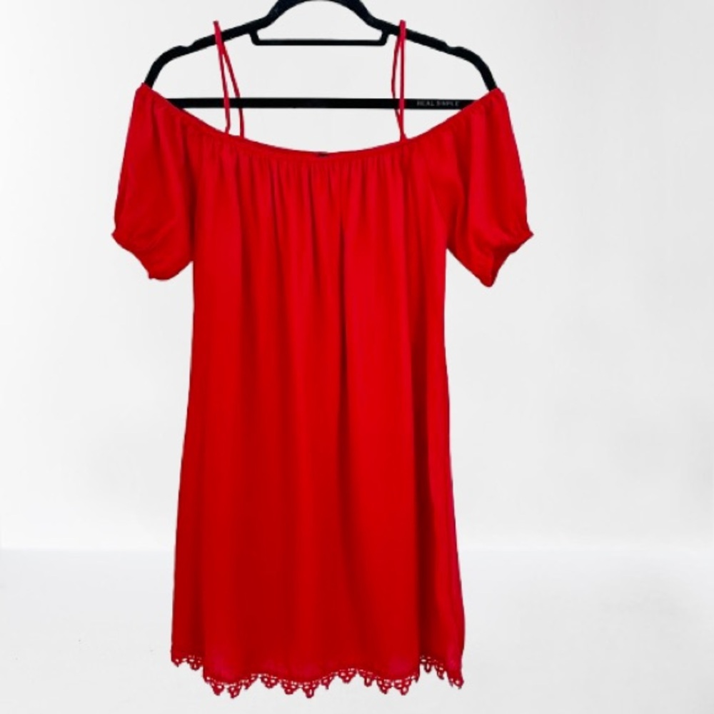 NWT Red Off The Shoulder Short Sleeve Mini Shift Dress Size Small